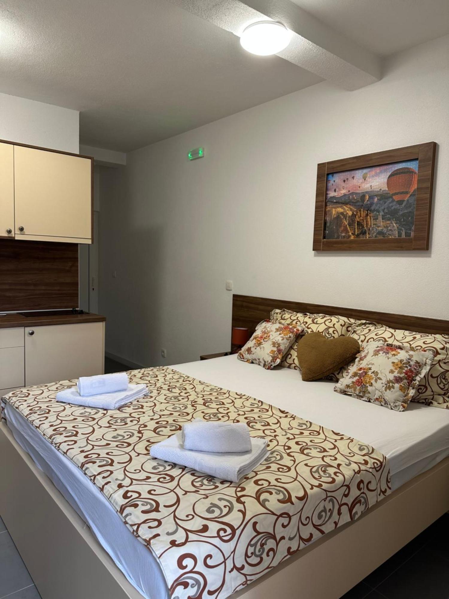 As Apartmani Budva Exterior foto